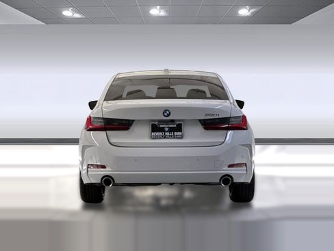 Used 2024 BMW 330i Sedan RWD image 10