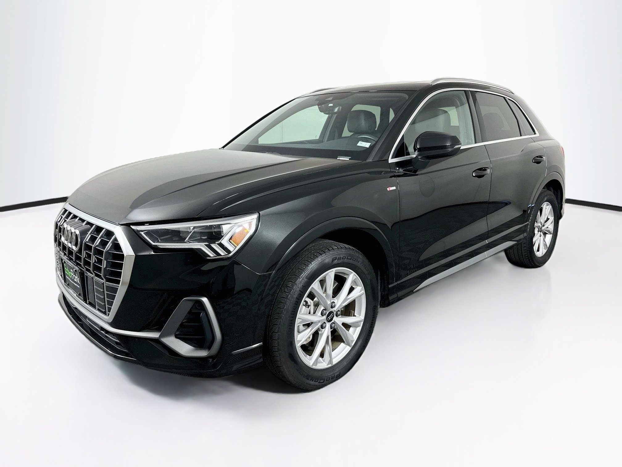 Used 2025 Audi Q3 2.0T Premium AWD/4WD image 3
