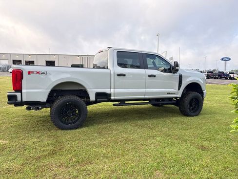 New 2026 Ford F250 XL w/ STX Appearance Package AWD/4WD image 9