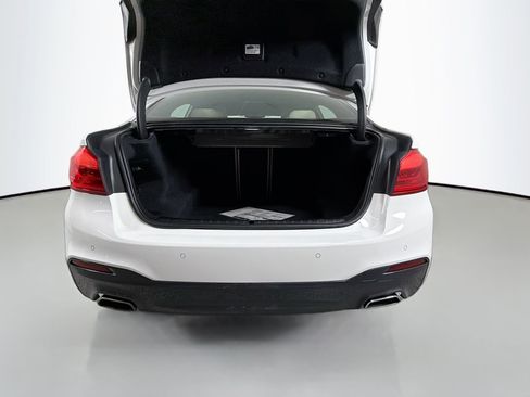 Used 2017 BMW 540i image 27