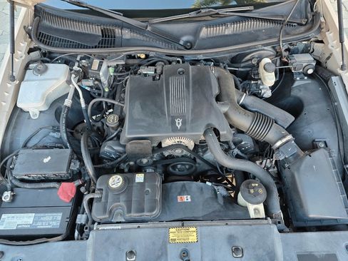 Used 2003 Lincoln Town Car Cartier image 65