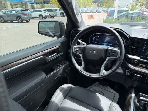 Used 2026 Chevrolet Silverado 1500 LT Trail Boss w/ LT Trail Boss Premium Package AWD/4WD image 19