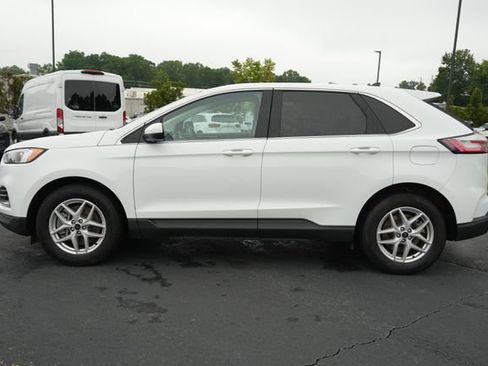 Used 2024 Ford Edge SEL AWD/4WD image 4