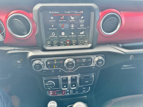 Used 2022 Jeep Wrangler Rubicon image 16