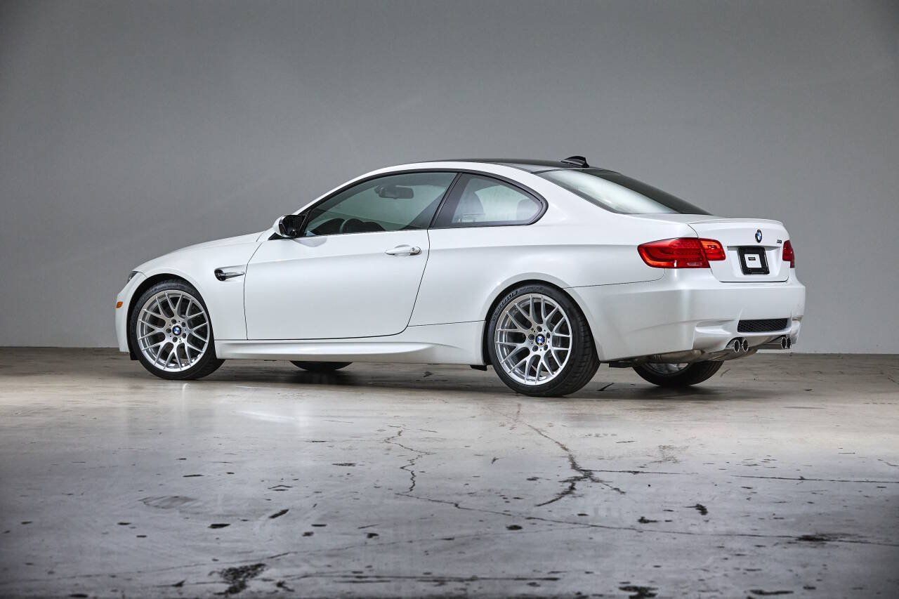 Used 2013 BMW M3 Coupe RWD image 9