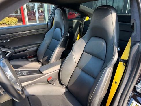 Used 2015 Porsche 911 Turbo S image 15