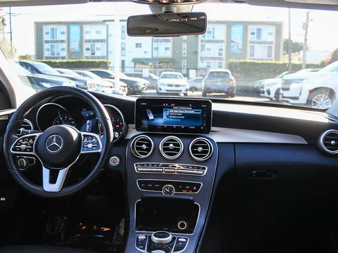 Used 2019 Mercedes-Benz C 300 Sedan image 12