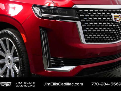 Used 2021 Cadillac Escalade Premium Luxury w/ Driver Assist Tech Package AWD/4WD image 35