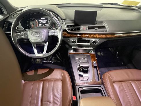 Used 2018 Audi Q5 2.0T Premium Plus w/ Premium Plus Package AWD/4WD image 11