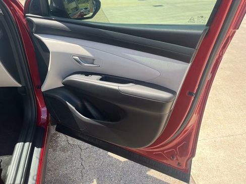 Used 2026 Hyundai Tucson SEL FWD image 18