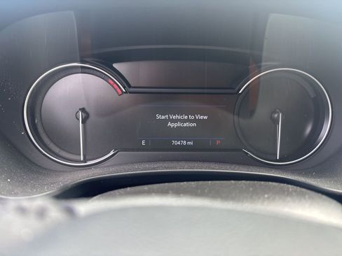 Used 2019 Cadillac XT4 Premium Luxury image 10