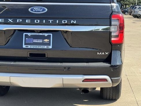 Used 2024 Ford Expedition Max Limited AWD/4WD image 7