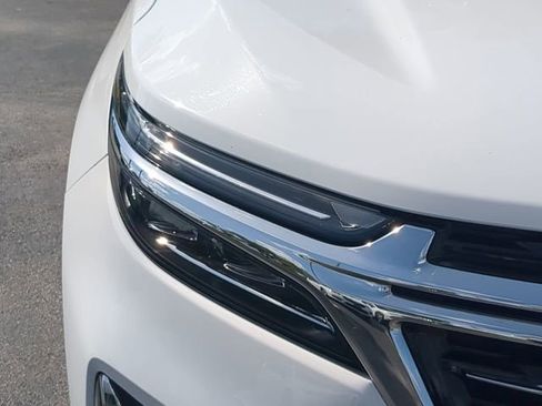 Used 2022 Chevrolet Equinox Premier FWD image 10