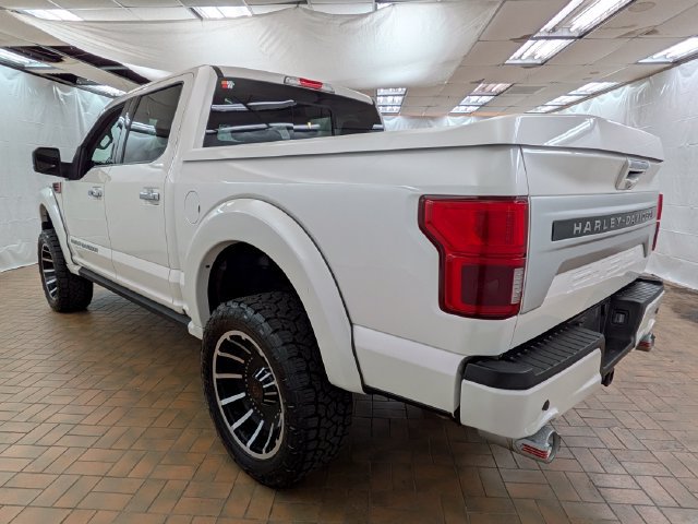 Used 2019 Ford F150 Lariat w/ Equipment Group 502A Luxury AWD/4WD image 5