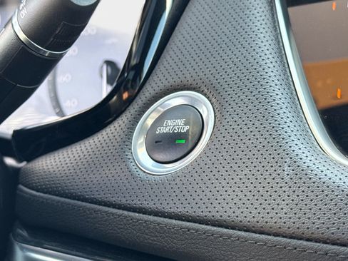 Certified 2024 Cadillac XT5 Premium Luxury image 7