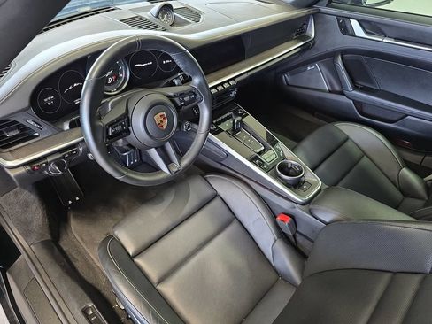 Certified 2021 Porsche 911 AWD/4WD image 4