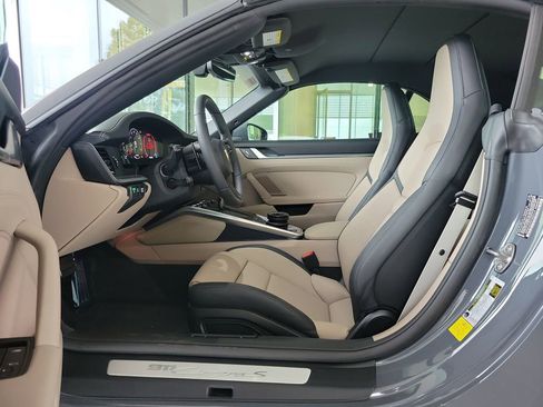 New 2026 Porsche 911 Carrera S RWD image 15