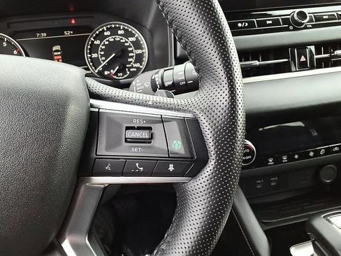 Used 2025 Mitsubishi Outlander SE FWD image 31