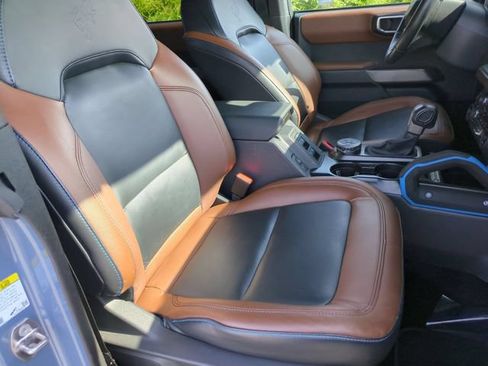 Used 2023 Ford Bronco Outer Banks AWD/4WD image 35
