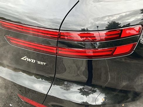 New 2026 Genesis GV70 3.5T Sport Prestige AWD/4WD image 13