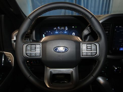 New 2026 Ford F150 XLT w/ Equipment Group 302A MID AWD/4WD image 9