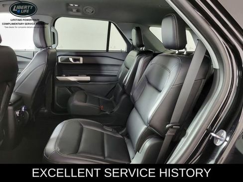 Used 2023 Ford Explorer XLT w/ Equipment Group 202A image 15