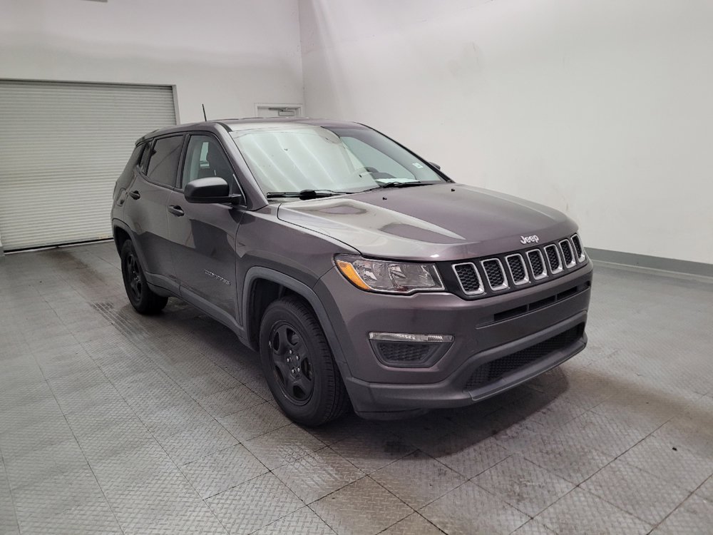 Used 2018 Jeep Compass Sport FWD image 13