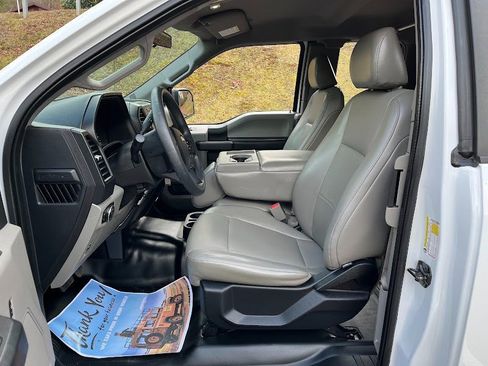 Used 2015 Ford F150 XL w/ Equipment Group 101A Mid image 8