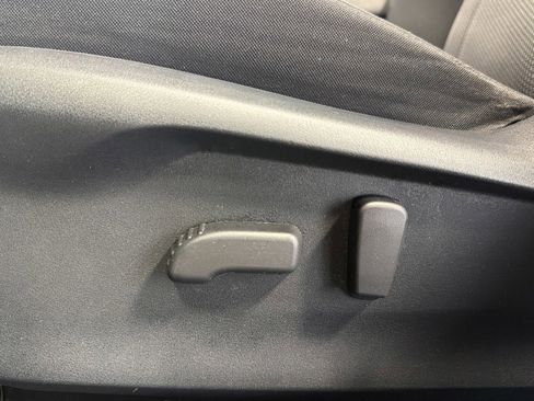 Used 2023 Subaru Impreza Premium image 19