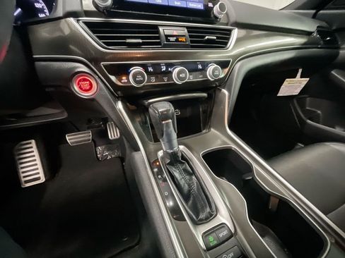 Used 2022 Honda Accord Sport image 15