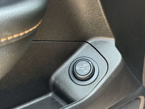 Used 2024 GMC Terrain AT4 w/ LPO, Floor Liner Package AWD/4WD image 28