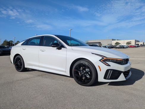 New 2026 Kia K5 GT-Line image 2