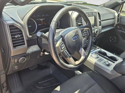 Used 2020 Ford Expedition XLT AWD/4WD image 10