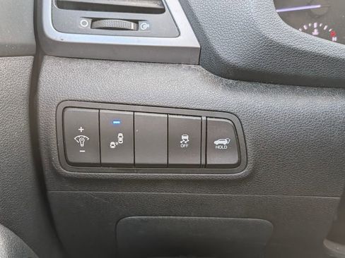 Used 2017 Hyundai Tucson Sport image 15