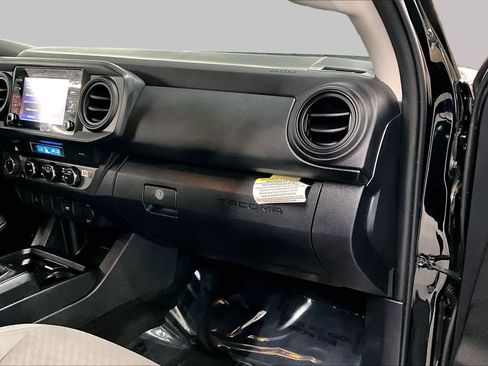 Used 2023 Toyota Tacoma SR AWD/4WD image 19