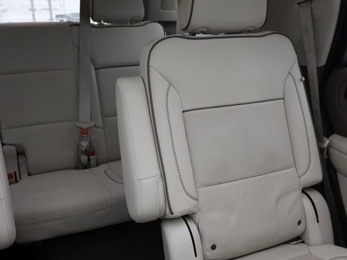 Certified 2021 GMC Yukon Denali w/ Denali Premium Package image 15