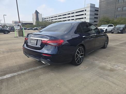 Used 2021 Mercedes-Benz E 350 Sedan image 4