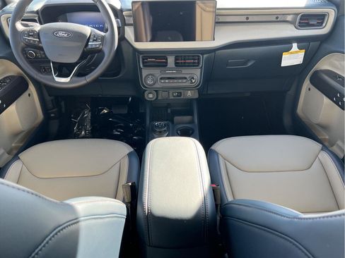 New 2025 Ford Maverick Lariat w/ 4K Tow Package image 18