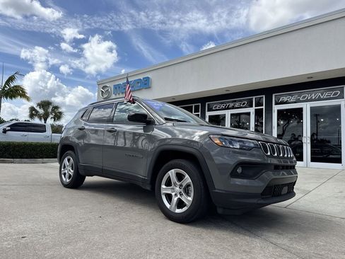 Used 2023 Jeep Compass Latitude w/ Sun and Sound Group image 23