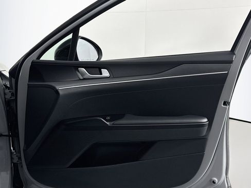 Used 2024 Kia K5 GT-Line image 22