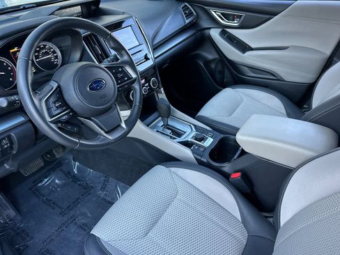 Certified 2023 Subaru Forester Premium image 9