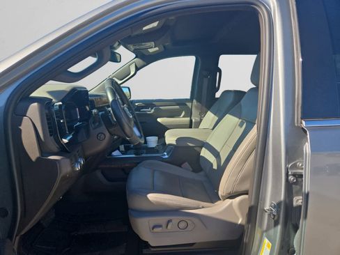 Used 2024 GMC Sierra 1500 SLT w/ SLT Premium Package image 8