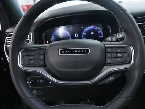 Used 2024 Jeep Wagoneer Series II AWD/4WD image 25