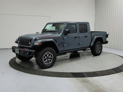 New 2026 Jeep Gladiator Rubicon w/ Steel Bumper Group