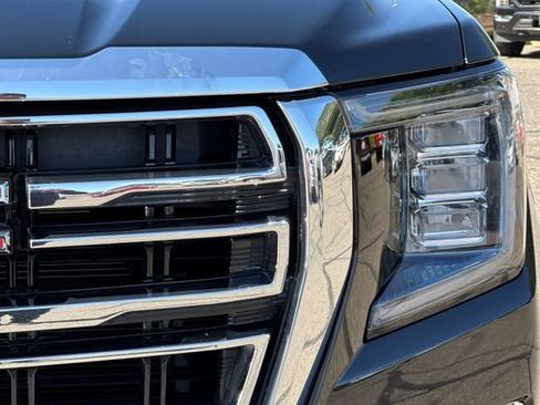 Used 2024 GMC Yukon SLT AWD/4WD image 53