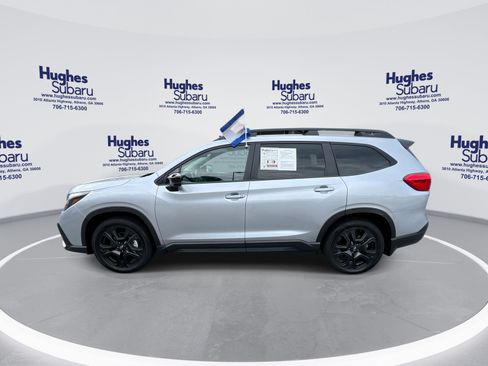 Certified 2025 Subaru Ascent Bronze Edition w/ Onyx Package AWD/4WD image 1