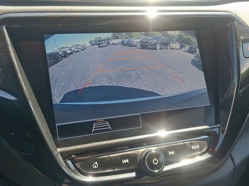 Used 2023 Chevrolet TrailBlazer LT w/ Convenience Package AWD/4WD image 17