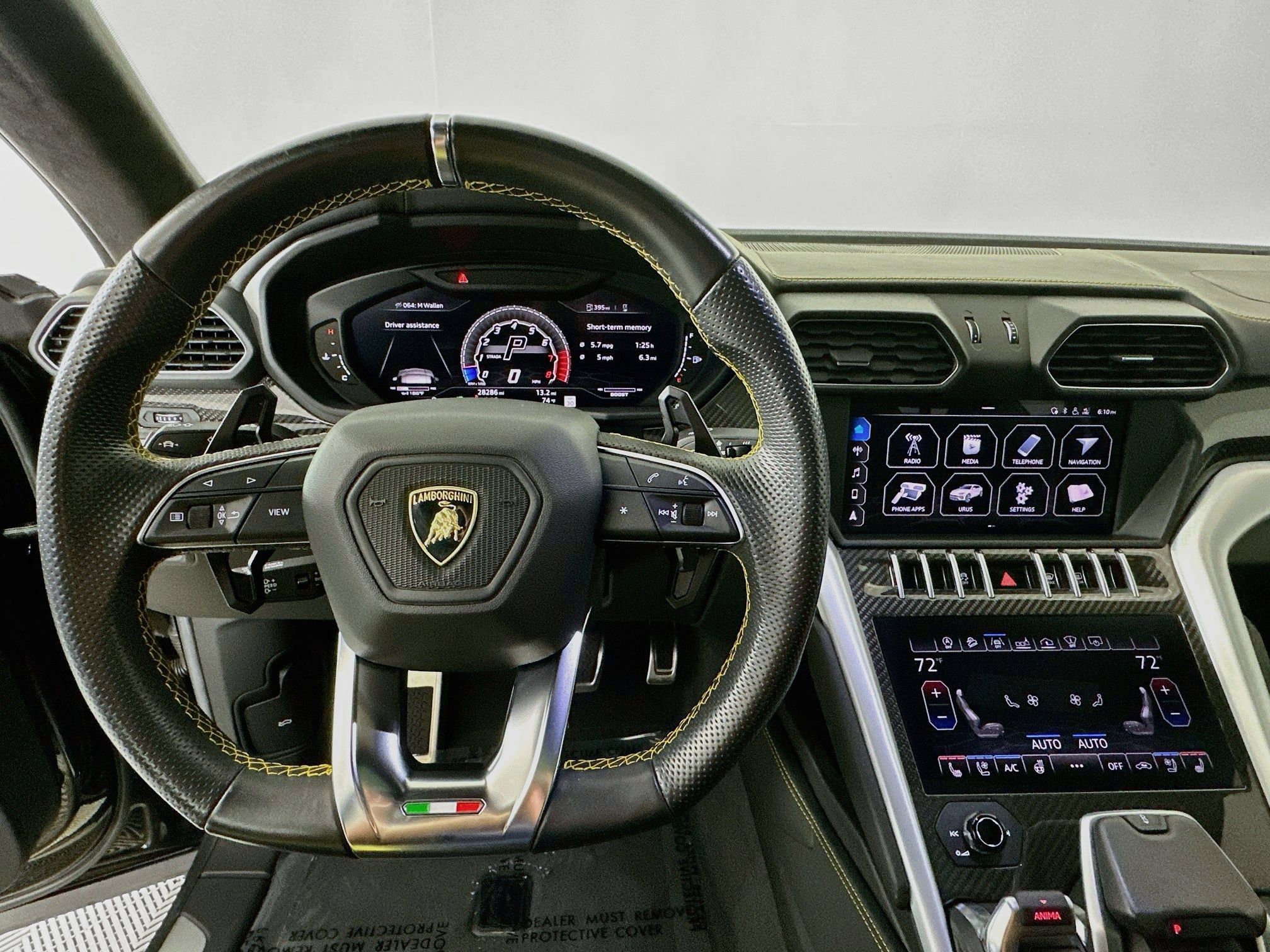 Used 2019 Lamborghini Urus AWD/4WD image 11