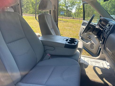 Used 2011 GMC Sierra 1500 SLE w/ Convenience Package image 17