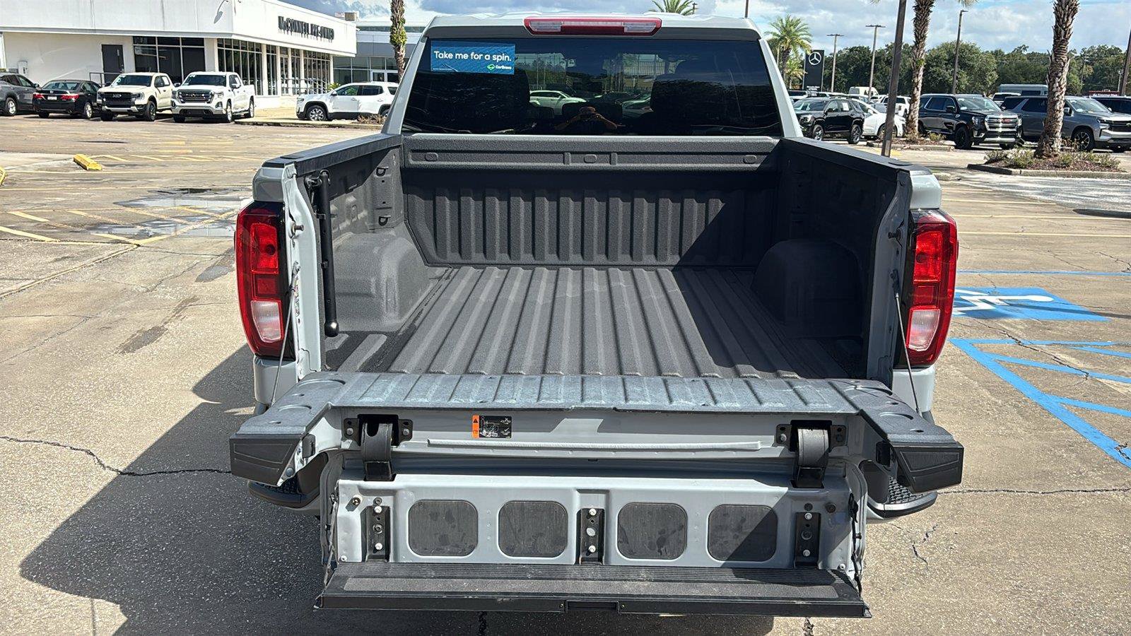 Certified 2024 GMC Sierra 1500 Elevation w/ X31 Off-Road Package AWD/4WD image 7
